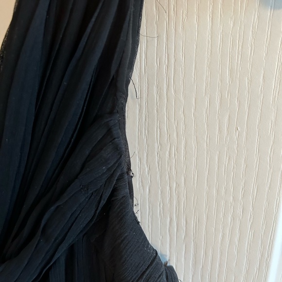 Semi formal dress - Picture 5 of 6